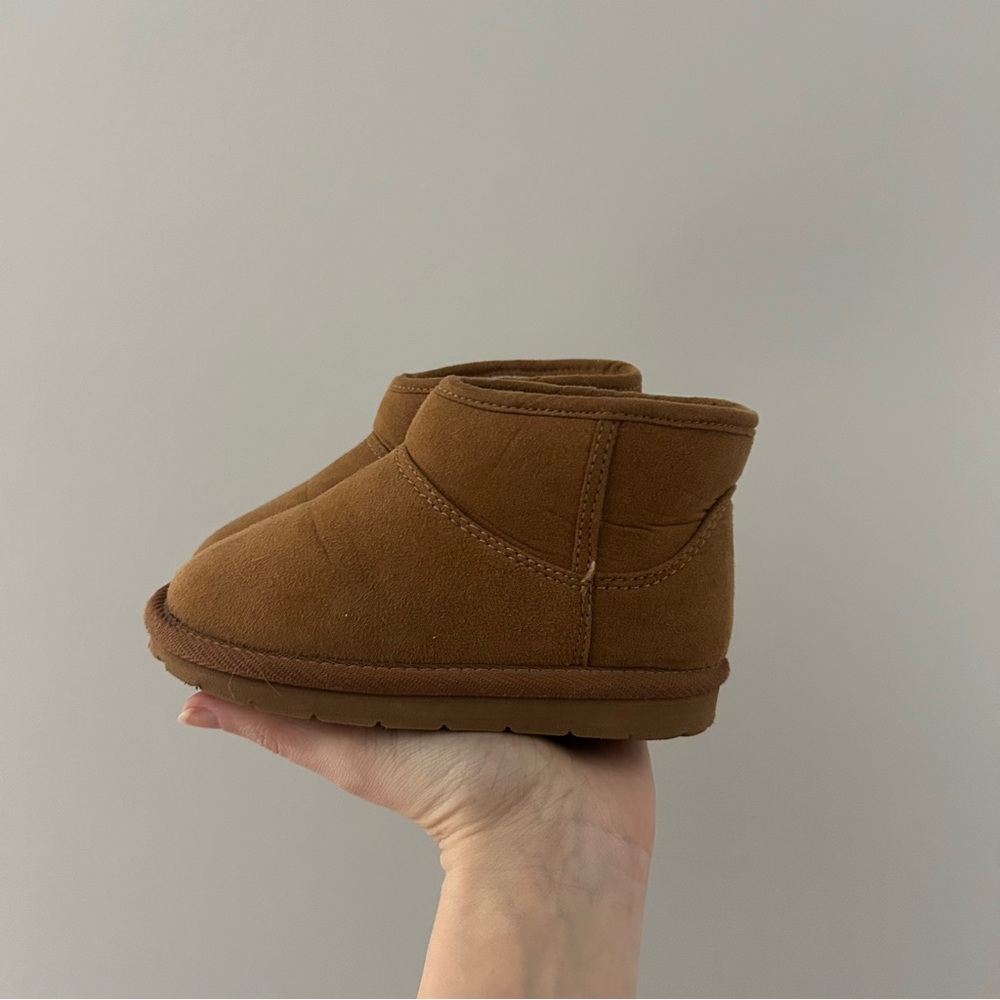 Baby Gap Cosy Boots - Picture 5 of 5